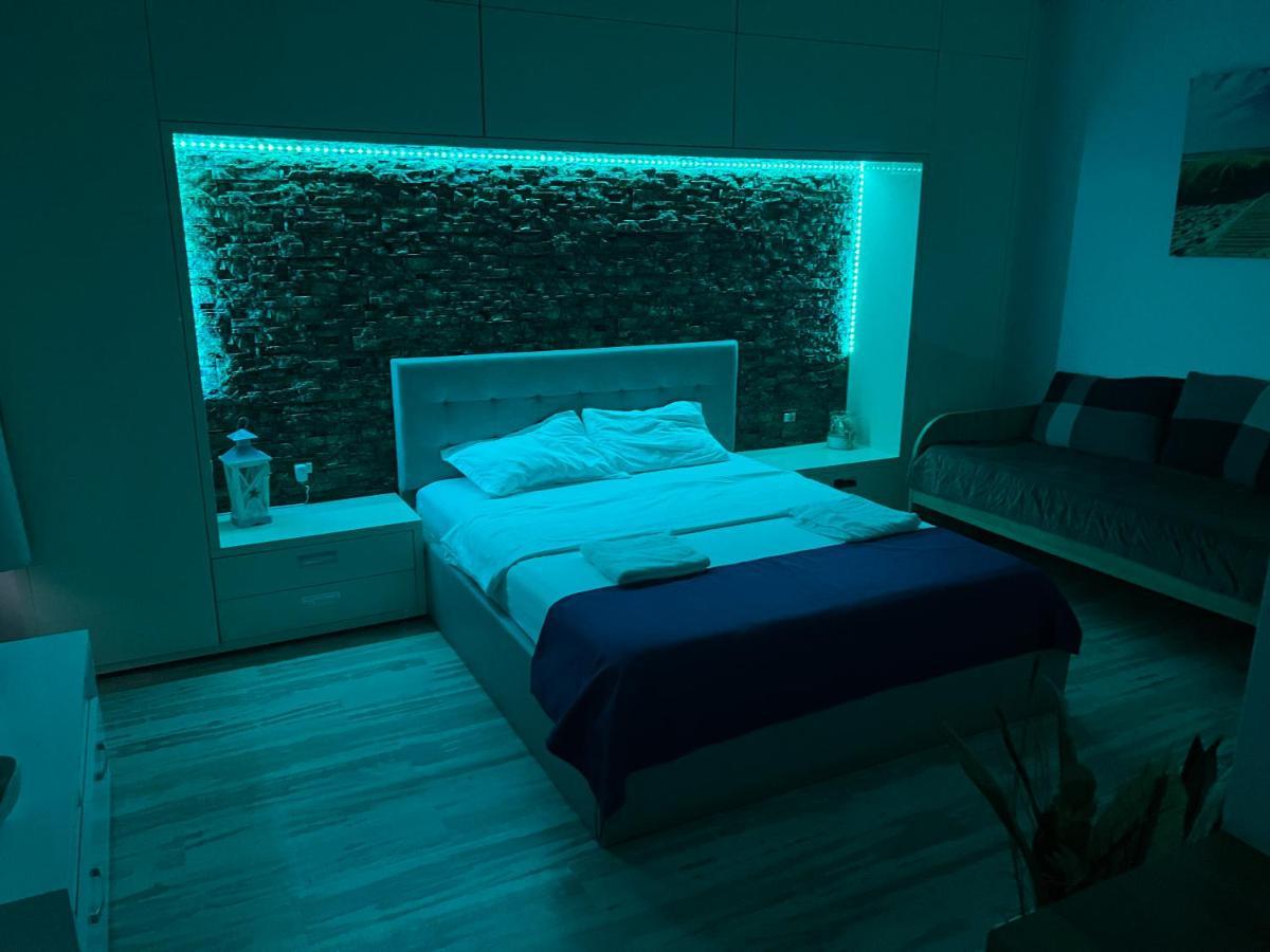 Lakeside Studio Mamaia Central 외부 사진